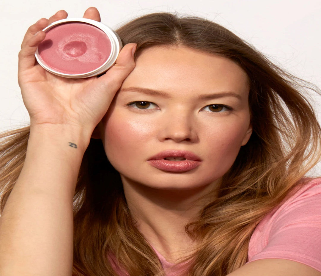 How to Choose the Perfect Blush Color for Your Skin Tone