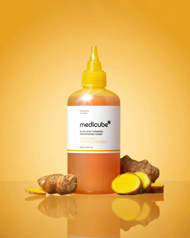 Medicube KOJIC ACID TURMERIC RESURFACING TONER 250ML