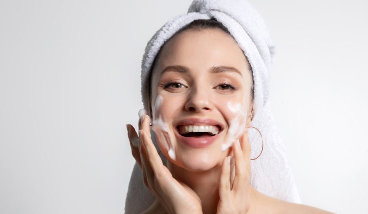 Non-Foaming Face Washes for Sensitive Skin: Gentle Cleansers You’ll Love - AU Beauty Bazaar