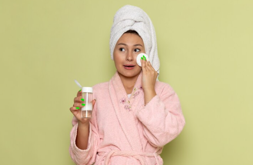 Shop Best Moisturisers for Dry Skin: Acne Prone Face Products