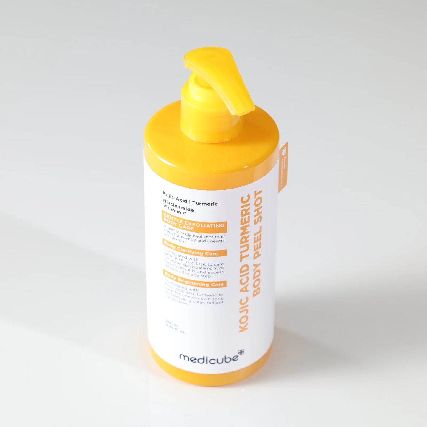 MEDICUBE KOJIC ACID TURMERIC BODY PEEL SHOT 280ml