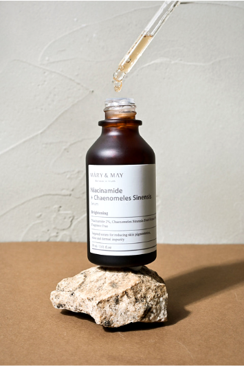 Mary & May - Niacinamide + Chaenomeles Sinensis Serum 30ML