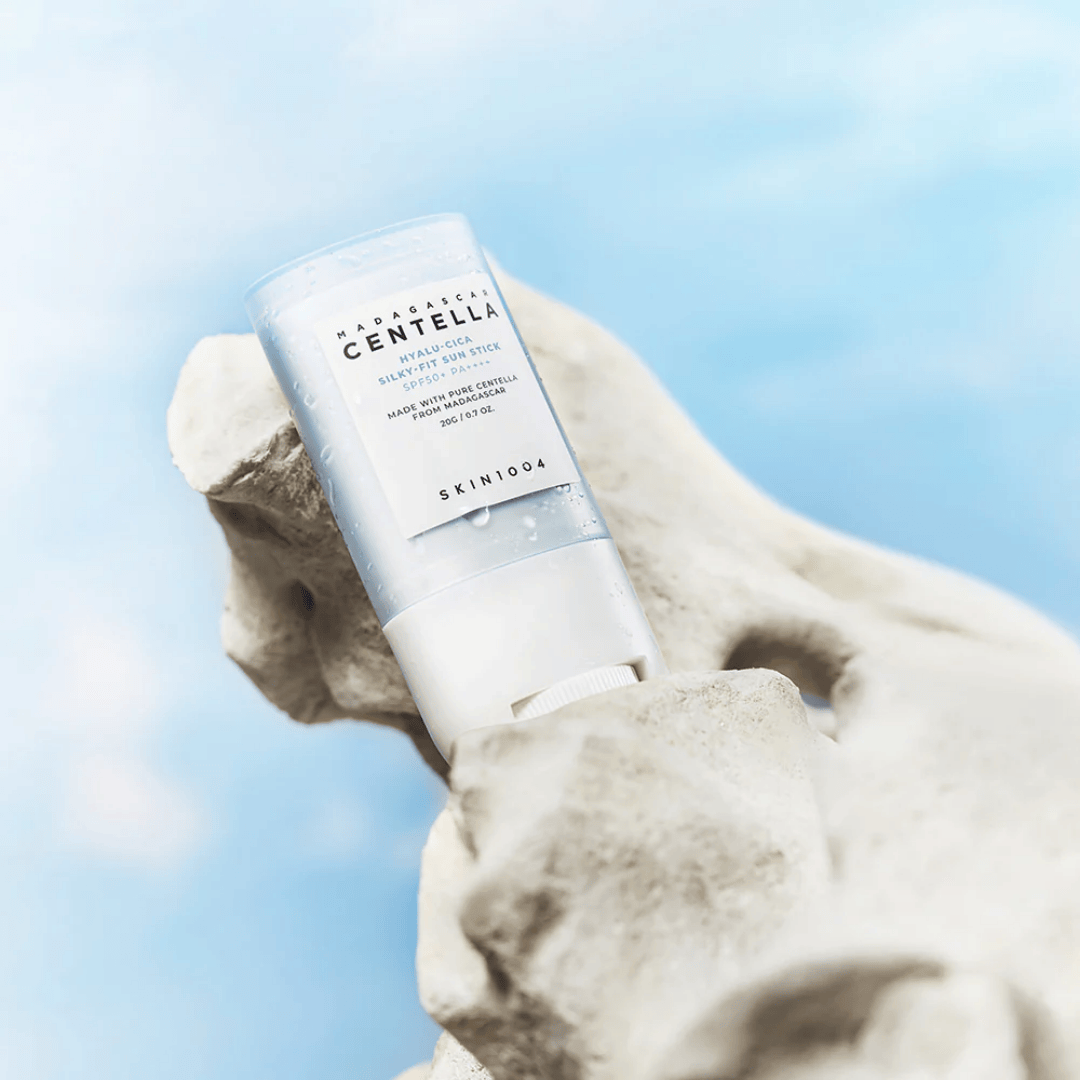 SKIN 1004 - Madagascar Centella Hyalu-Cica Silky-Fit Sun Stick  - 20g