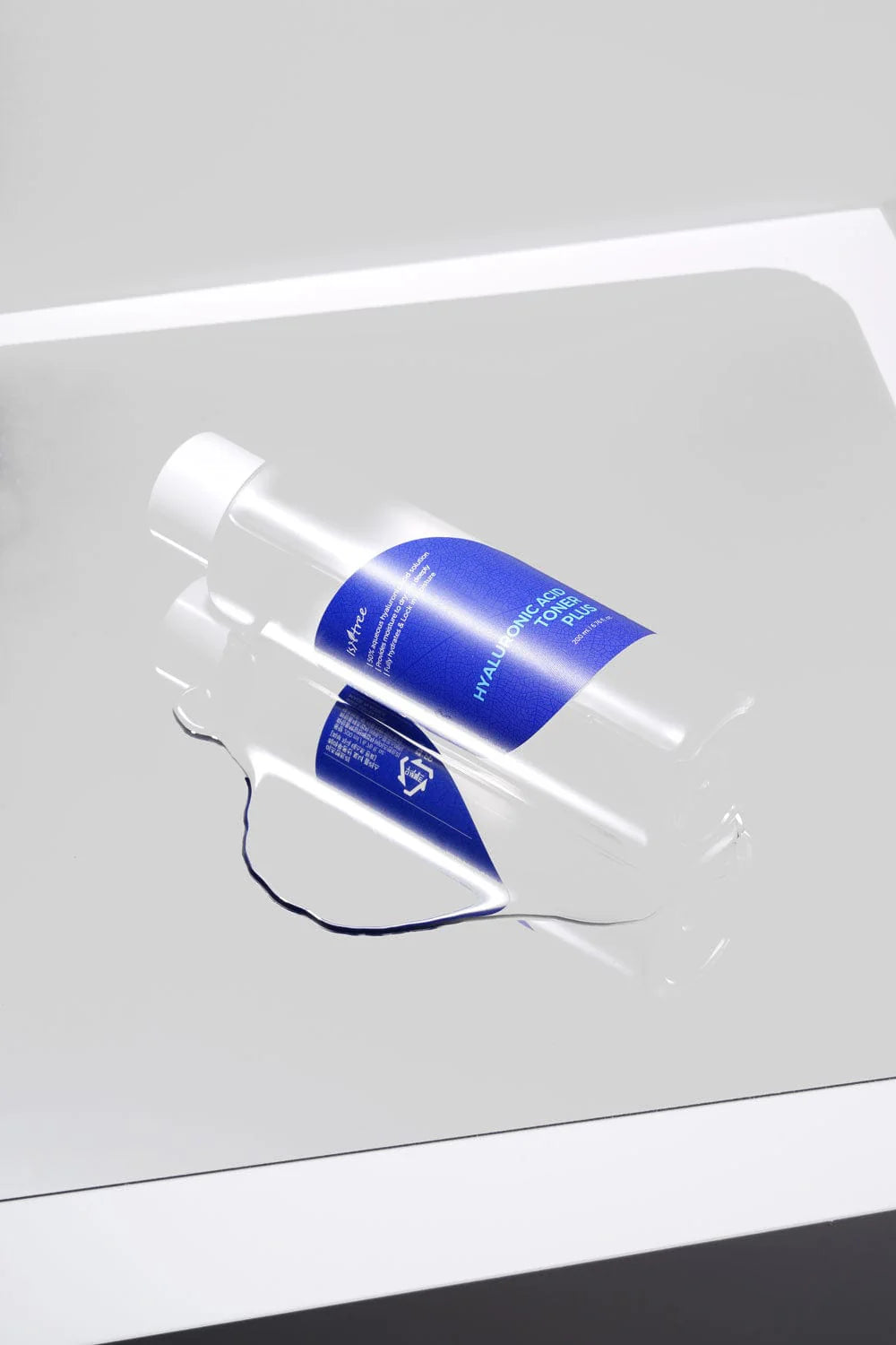 Isntree - Hyaluronic Acid Toner Plus 200ml