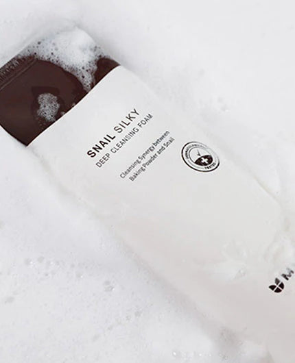 MIZON  Snail Silky Deep Cleansing Foam 150g
