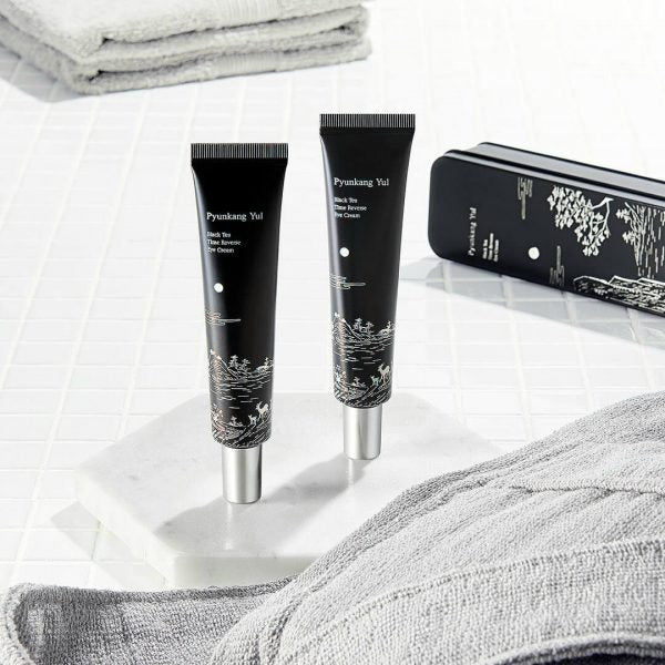 Pyunkang yul Black Tea Time Reverse Eye Cream