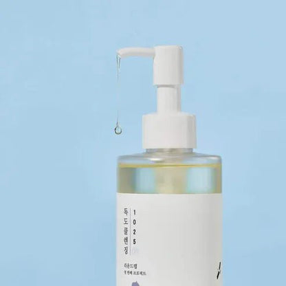 ROUND LAB 1025 DOKDO CLEANSING OIL - 200ML - AU Beauty Bazaar