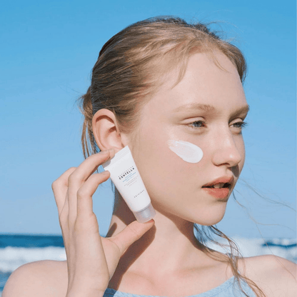 Skin1004 - Madagascar Centella Hyalu - Cica Water - Fit Sun Serum Mini 15ml - AU Beauty Bazaar