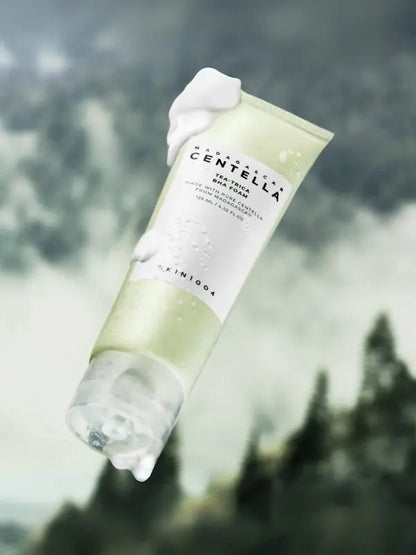Skin1004 - Madagascar Centella Tea - Trica BHA Foam 125ml - AU Beauty Bazaar