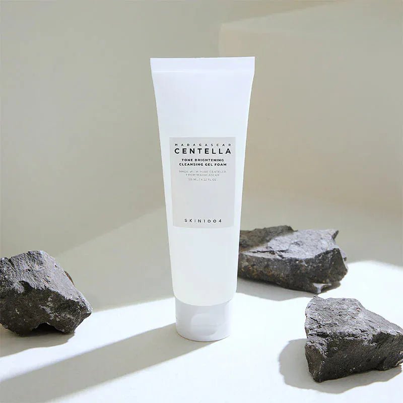 Skin1004 - Madagascar Centella Tone Brightening Cleansing Gel Foam 125ml - AU Beauty Bazaar