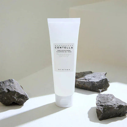 Skin1004 - Madagascar Centella Tone Brightening Cleansing Gel Foam 125ml - AU Beauty Bazaar
