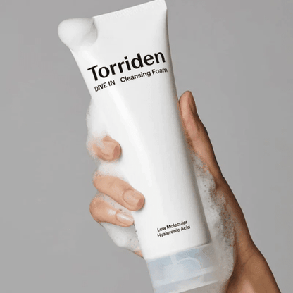 Torriden - DIVE - IN Low Molecular Hyaluronic Acid Cleansing Foam 150ML - AU Beauty Bazaar